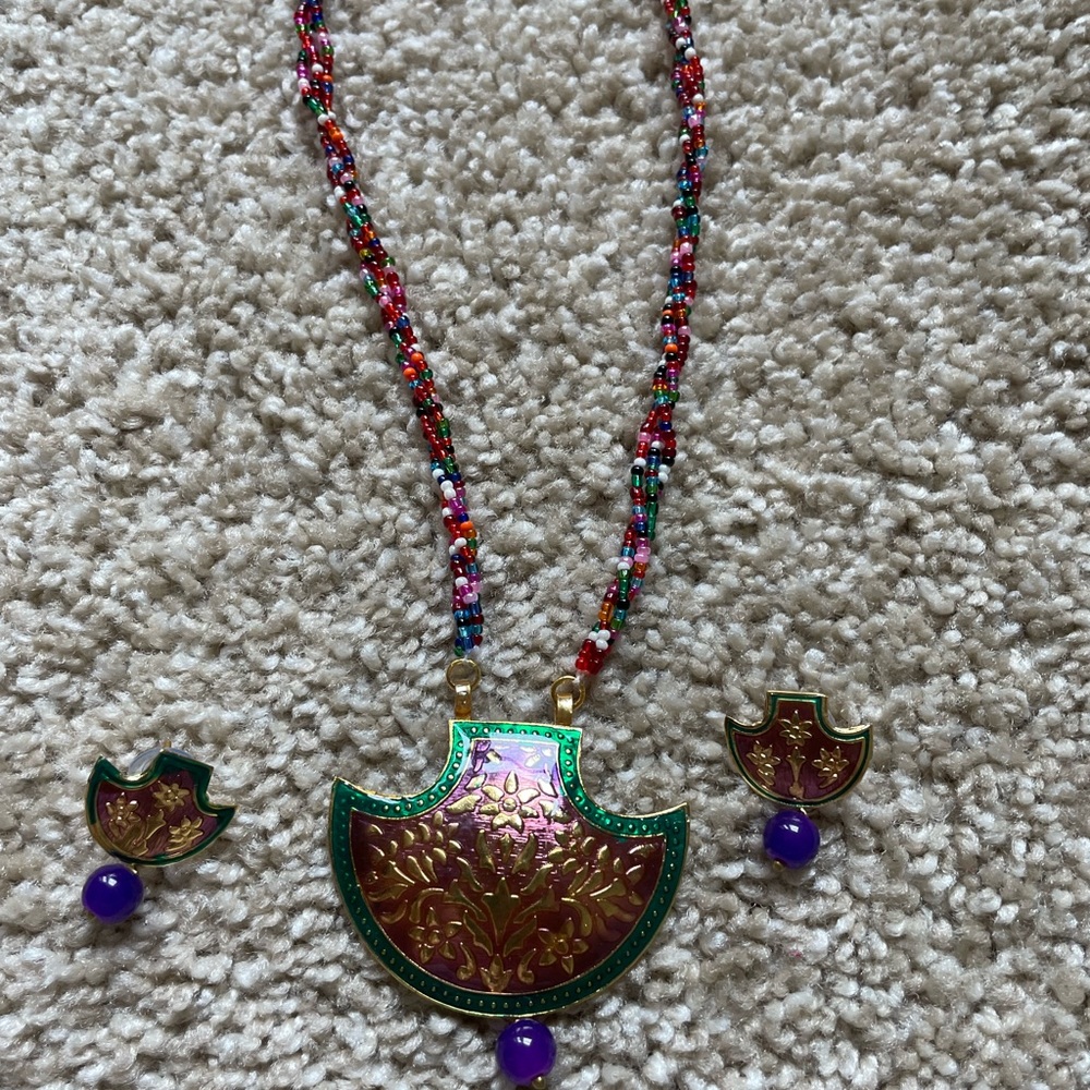 Rajasthani meenakari imitation jewelry necklace set.